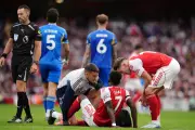 Arsenal Injury Blow: Bukayo Saka's Hamstring Scare Puts England and Gunners on Red Alert