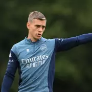 Arsenal Secure Leandro Trossard Future with New Long-Term Contract Extension