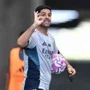 Arsenal's Transfer Dilemma: Porto Eyes Jakub Kiwior as Gunners Weigh Options