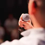 Audience Member Stuns Crowd with Impromptu Performance at West End Show