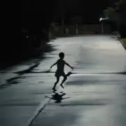 Aunt Gladys's Shocking Transformation: How a Kindly Relative Became a Terrifying Weapon in Upcoming Horror Film