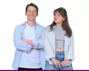 Blind Date Turns into a Karaoke Spectacle: Crowd Chants 'Kiss, Kiss, Kiss'