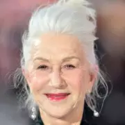 Dame Helen Mirren Slams 'Idiotic' Selfie Culture at Windsor Castle | Royal Backing