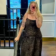 Damson Idris Stuns in Flattering Midi Dress at Star-Studded Event