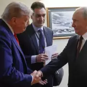 Donald Trump Echoes Kremlin Rhetoric on NATO, Sparking Outrage Among Allies