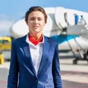 Flight Attendant Reveals Why You Should Rethink Your In-Flight Habits