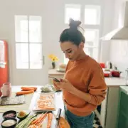 Gen Z Ditches Traditional Cookbooks for Social Media Recipes – Here’s Why