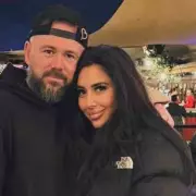 Holidaymakers Stranded on M20 Motorway in Kent: Desperate Scenes as Passengers Abandon Coaches Amid Eurotunnel Chaos