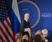 Kremlin Escalates Media War: Sanctioning Western Journalists in Retaliatory Crackdown