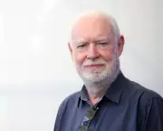 Legendary Film Critic David Stratton Remembered for His Sharp Insight and Passion for Cinema
