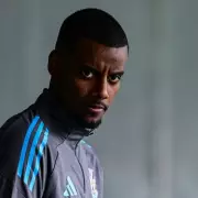 Liverpool Given Green Light to Sign Alexander Isak as Newcastle Face Financial Pressure