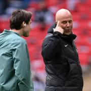 Liverpool's Bold Transfer Move: Arne Slot Eyes Newcastle's Alexander Isak for Stunning Summer Deal