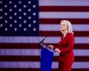 Liz Truss Backs Trump's Fed Assault, Warns of 'Reckoning' for Central Banks