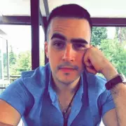 Man, 30, Diagnosed with Terminal Cancer After Dismissing Shoulder Pain as Minor Injury