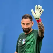 Man City and Chelsea Eye PSG's Gianluigi Donnarumma as Goalkeeper Hunt Heats Up