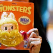 Masked Raiders Steal Thousands in Brazen Jewellery Heist - Police Hunt Duo