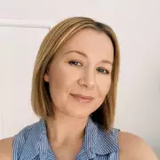 Mum Stunned by £10,000 Quote for Garden Makeover – Then Transforms It Herself for Just £300!