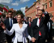 Nationalist Leader Karol Nawrocki Sworn In as Poland's New President Amid Political Shifts