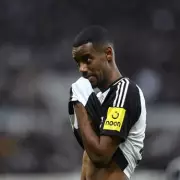 Newcastle's Alexander Isak on Liverpool's Radar: Will the Magpies Cash In?