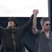 Noel Gallagher's Shocking Verdict: 'Taylor Swift is a Modern-Day Beatles' | Oasis Legend Heaps Praise