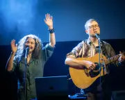 Ohio Review: A Captivating Theatrical Experience at Edinburgh's Assembly Roxy