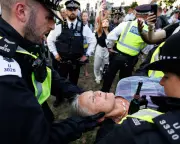 Palestine Action Protest: Arrests Made as Activists Target Labour HQ – Keir Starmer Faces Backlash