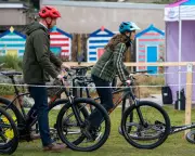 Prince William's Pushbike Commute: A Modern Monarchy's Eco-Friendly Statement? | Royal Insight