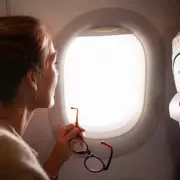 Reality TV Star's Airport Meltdown: 'My Assistant Must Fly In My Luggage' | Travel Chaos