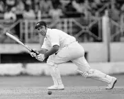 Remembering Bob Simpson: Cricket Legend and Australian Icon