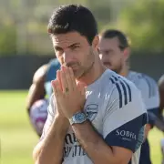 Rio Ferdinand Urges Arsenal to Sign Viktor Gyokeres – Is He the Missing Piece for Arteta?