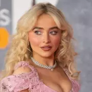 Sabrina Carpenter's Secret to a Sun-Kissed Glow: Her Go-To Fake Tan Is on Rare Sale