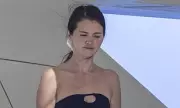 Selena Gomez Sizzles in Swimsuit During Lavish Bachelorette Getaway in Cabo | Daily Mail