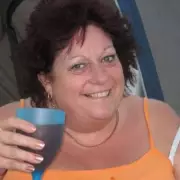 Shocking X-ray Reveals Man's Organs Crushed by Enormous Tumour: 'I Wondered How Big the Coffin Would Be'