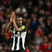 Sir Alex Ferguson's Surprising Take on Ronaldo vs Isak Debate – Liverpool Fans Won't Believe It!