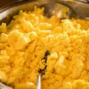Skip the Butter: The Secret Ingredient That Makes Scrambled Eggs Fluffier and Healthier