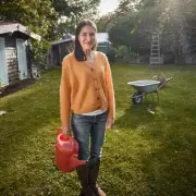 Stop Your Phone Overheating This Summer: Experts Reveal Simple 2p Hack