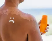 Sunscreen vs. the Sun: Which Poses the Greater Health Risk?