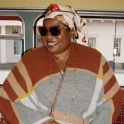 TikTok's Viral 'Bus Auntie' Lands Coveted Spot on London Fashion Week Runway