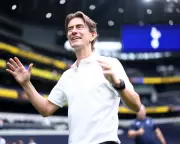 Tottenham Hotspur's New Transfer Mandate: Frank Demands Total Commitment to the Badge