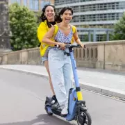 UK Government Faces Mounting Pressure to Ban Disposable Vapes Amid Health and Environmental Crisis