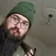 Universal Credit Nightmare: Man's Payments Halted Over £1.50 Debt – What You Need to Know