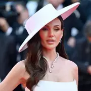 Viral Lip Oil Beauty Box: The Must-Have Skincare Sensation Taking Over TikTok