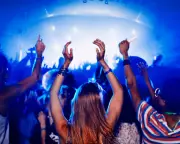 Why Are Some Gig-Goers Such Anti-Boogie Bummers? Dancing Is Part of the Show!