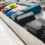Why You Should Never Tie a Ribbon to Your Luggage – Travel Experts Warn