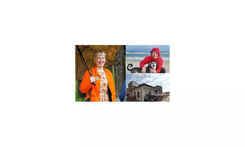 Animal Rights Activist Sobs in Court Over Alleged Crayfish Heist from Brighton Restaurant | Daily Mail