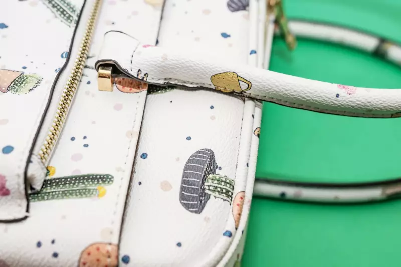 Aviva One Insurance Policy: Is Your Phone & Laptop Covered Outside The Home?