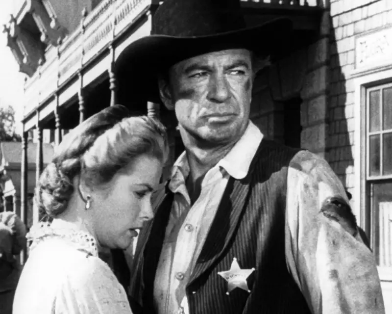 Billy Crudup Stars in West End Premiere of 'High Noon' Stage Adaptation | Harold Pinter Theatre