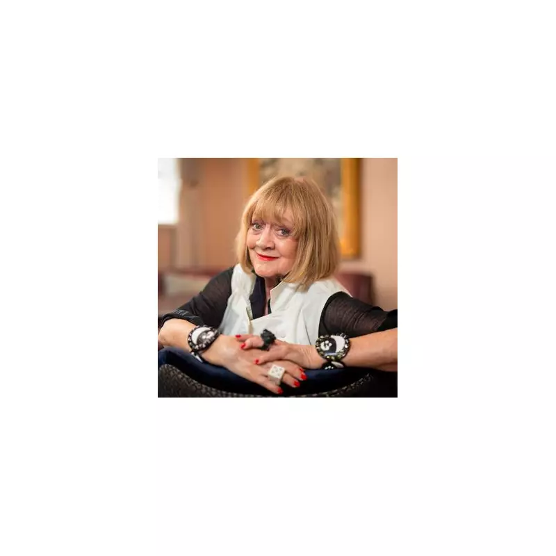 Coronation Street Legend Amanda Barrie Reveals She Received a Pig's Heart Valve in Secret Surgery