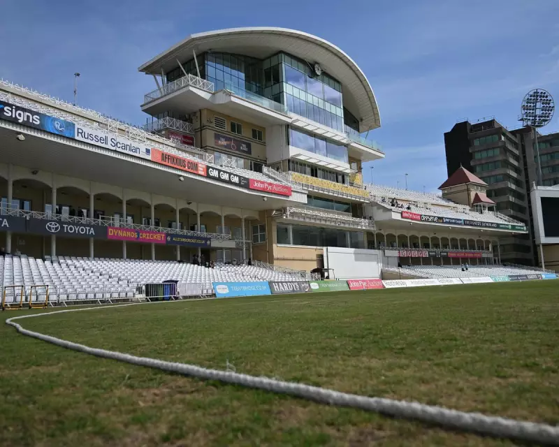 County Cricket Live: Warwickshire Stun Notts, Surrey Dominate in Thrilling Day's Action