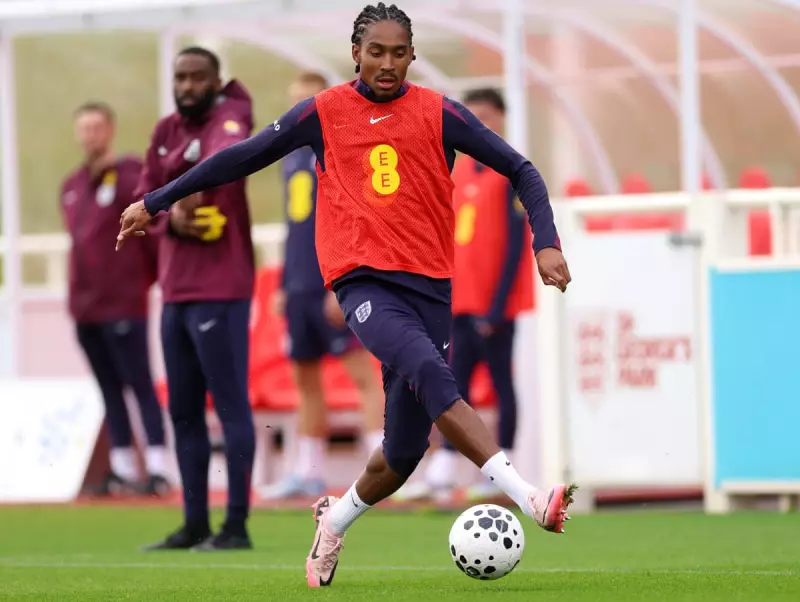 Djed Spence England Snub: Southgate's Left-Back Dilemma Exposed as Tottenham Star Overlooked
